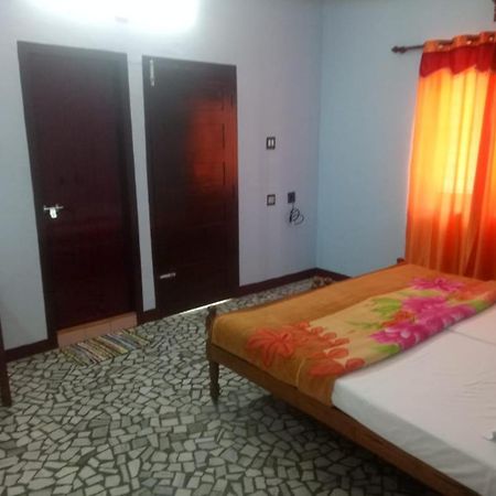 مونار Marayoor Tourist Home المظهر الخارجي الصورة